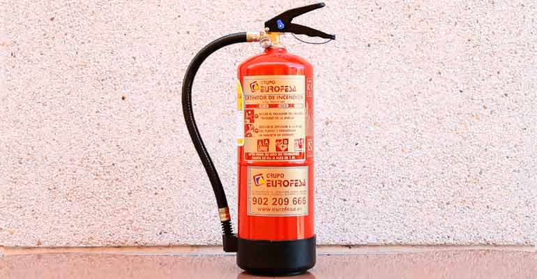 Contamos con extintores revisados y que cumplen las normativas de seguridad